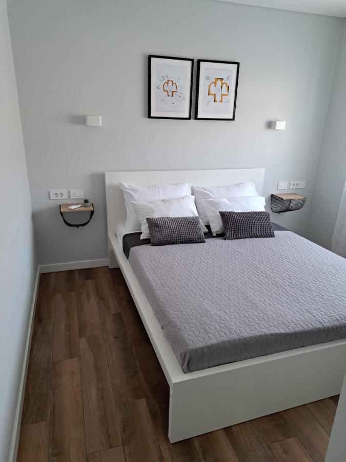 B & R Summer Breeze Apartments Нин Экстерьер фото